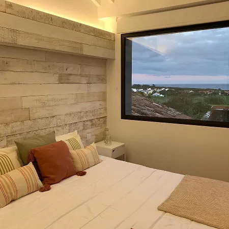 2azores With Comfort And Style